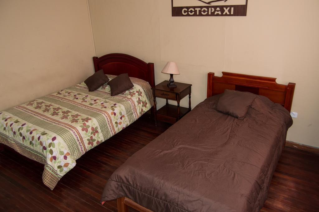 Discovery Quito Hostel Puembo Buitenkant foto