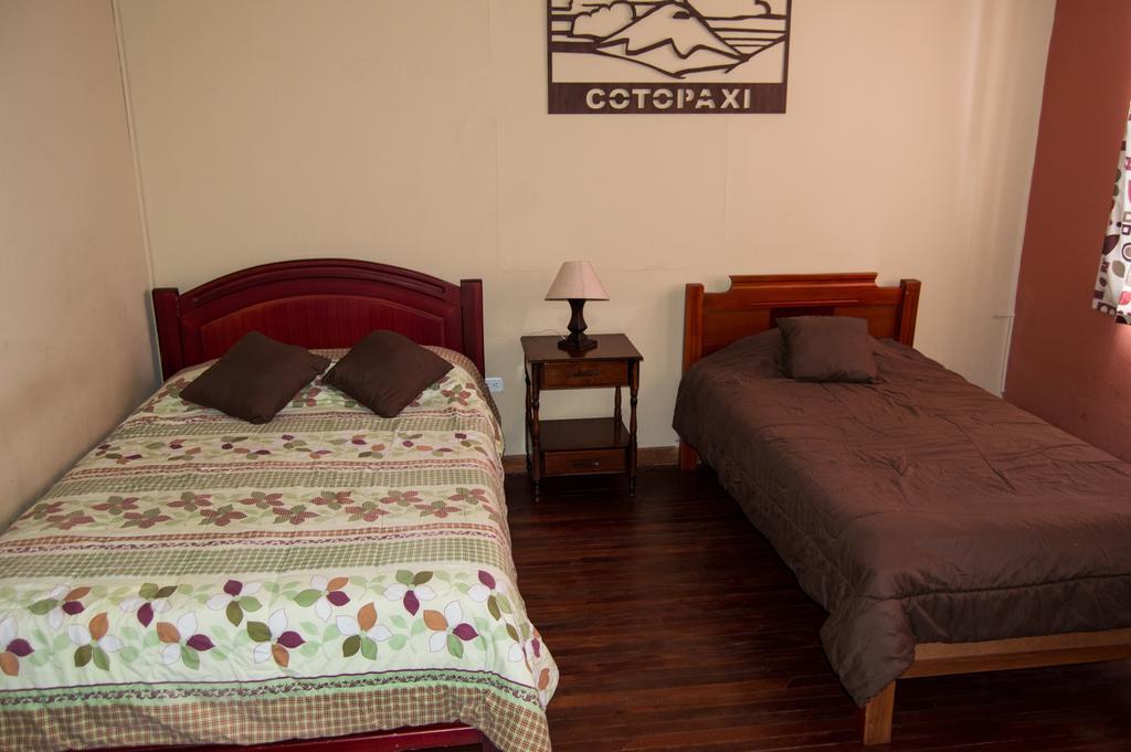 Discovery Quito Hostel Puembo Buitenkant foto