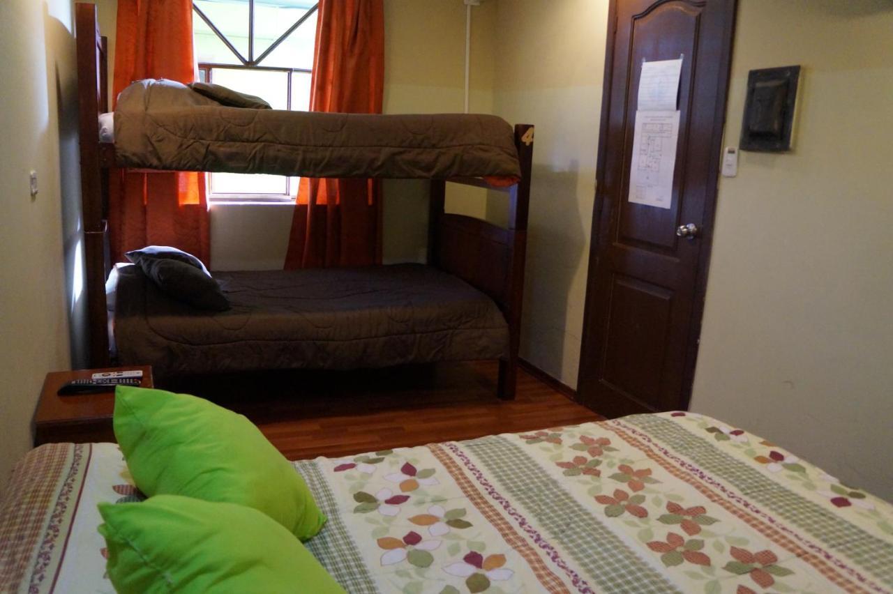 Discovery Quito Hostel Puembo Buitenkant foto